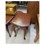 Drop Leaf End Table