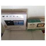 Digital Photo Frames