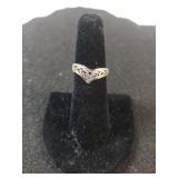Ladies Silver Chevron Shaped Ring - Size 5 -