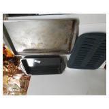 Assorted Baking Pans