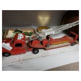 Vintage 34" Structo Pressed Steel Ladder Truck