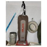 Oreck Vacuum. Works