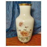 Large Porcelain Vase. Gerold Porzellan Bravaria.