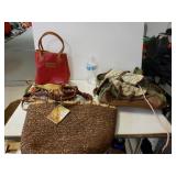 Puses, Backpack And Beach Tote