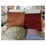 Decorative Throw Pillows