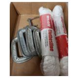 4 Clamps And Two Clothesline