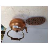 Copper Like Kettle, Dish Holder