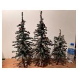 Country Primitive Christmas Tree Decor