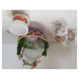 Jim Shore Heartwood Creek Easter Basket Display