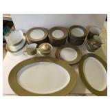 47 Piece Fine Wyndham China To Include Gravy
