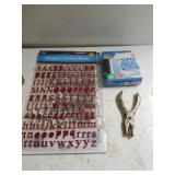 Stickers, Super Hooks, Hole Puncher