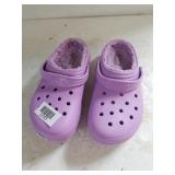Girls Purple Crocs Sz 4