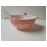 Vintage Pyrex 1.5 Qt Mixing Bowl. Pink Gooseberry