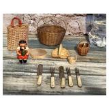 Antique/Vintage Dollhouse Baskets & Flatware