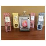 4 Reed Diffusers & Mini Himalayan Salt Lamp All