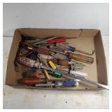 Assortment Of Screwdrivers ??