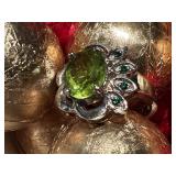 Ladies Silver .925 Peridot Ring Size 6