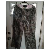 Realtree Camo Pants  Size 14-16 (L)