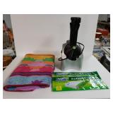 Onanas Food Plunger, Swiffer Pads And Towel