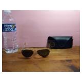 Ray Ban Aviator Sunglasses with Case