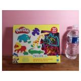 NEW Play-Doh Makin Animals