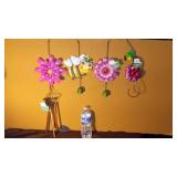 True Living Outdoors 3 Flower & Bee Bells+Chimes