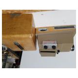 Vintage Revere Automatic Projector