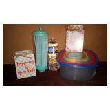 Kitchen Set (2 Wooden Quote Jars, 14PC Food