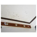 Level & Square Ruler
