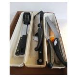 Assorted Kitchen Items