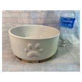 Porcelain Dog Bowl With Laminated Wood Bottom