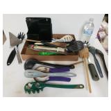 Assorted Kitchen Utensils