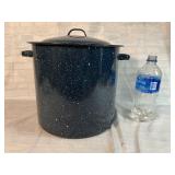 Vintage Speckled Enamel Ware 15 qt.