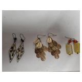 (3) Pair Ladies Dangle Earrings