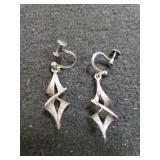 Ladies Sterling Silver Twisted Dangle Earrings