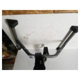 Gold Gym Sitting Chair Leg Exerciser