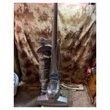 Kirby Sentra ll G10D Vacuum Cleaner With Carpet