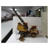 Vintage Metal Tonka Crane