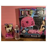 Barbie Pose Me Pets & Fashion Beauty Kit