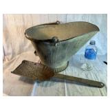 Classic Metal Coal/Ash Bucket & Scoop
