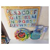 Melissa & Doug Puzzles,  Clock , A To Z Junior