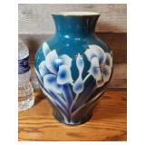 Vintage  Arita Ware Japan large vase. Beautiful
