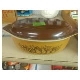 Pyrex Glass Oval Casserole dish With Lid
