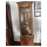 Gun Cabinet (Wooden) 6 gun 
Cabinets on thr