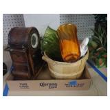 Clock/basket Lot