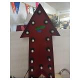 Light Up Arrow Lot 32 × 14