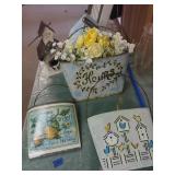 House Decor/Bird House Lot