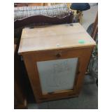 Wooden Trash Bin Holder - Tin Cat Front