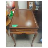 Kittinger Mahogany Tea or Coffee Table