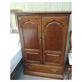 Thomasville Wooden TV Stand